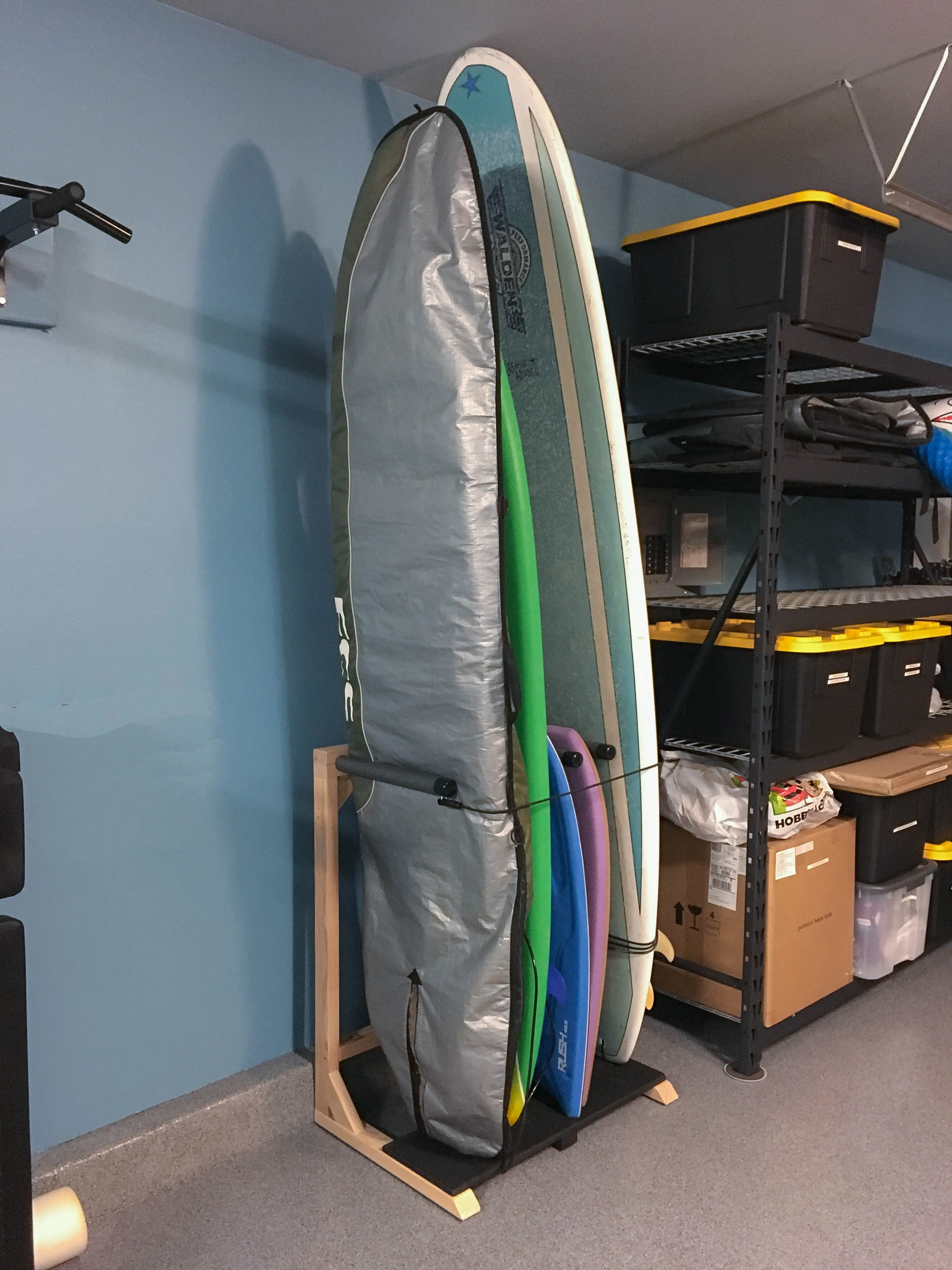 BlackOut Foamy Surf Rack