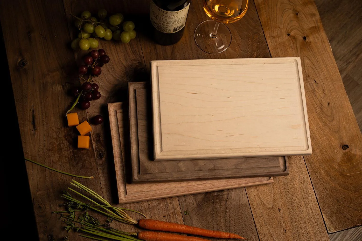 Personalized 11x17 Red Oak Cutting Board with Grooves