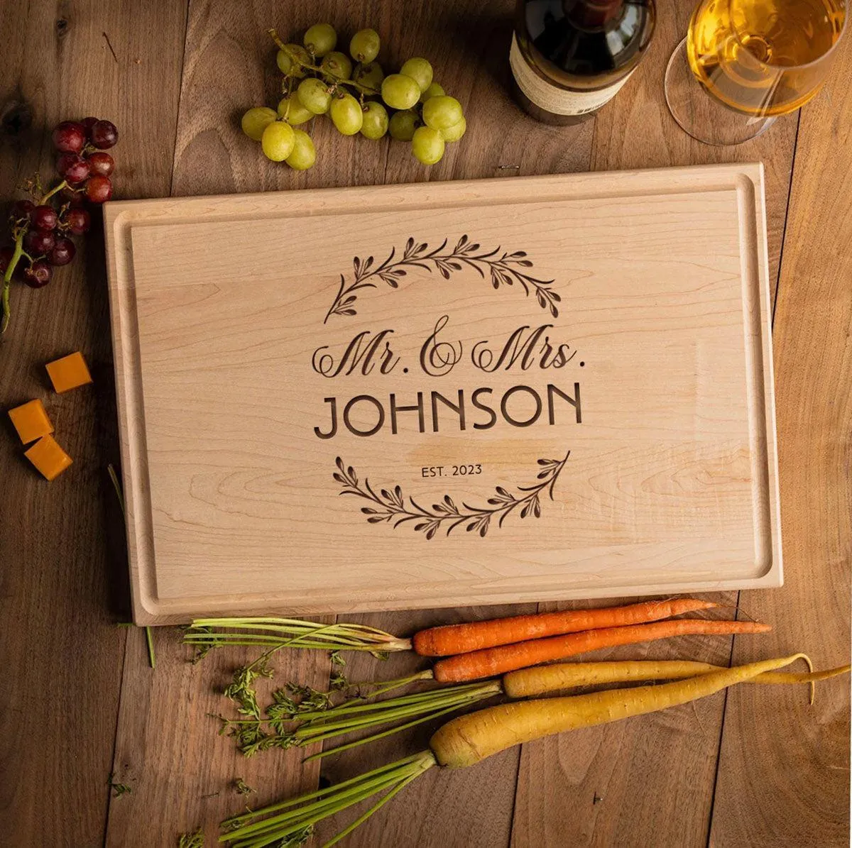 Personalized 11x17 Red Oak Cutting Board with Grooves